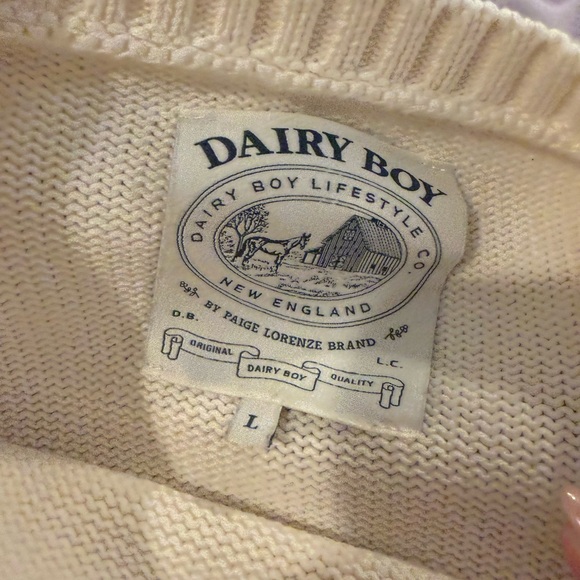 Dairy Boy Cream Sweater with Star Patterned Letters - Picture 5 of 6